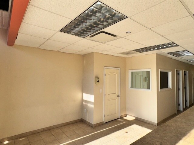 More Photos Of 621-625 E Fordham Rd, Bronx Office For Sale