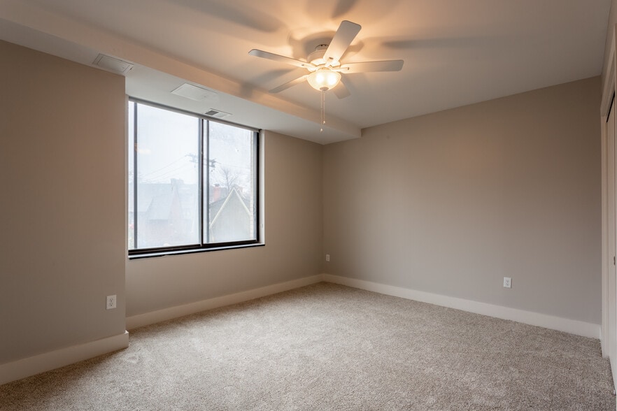 More Photos Of 10 Symphony Circle, Buffalo Apartments For Sale