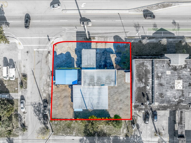 More Photos Of 13250 NW 7th Ave, Miami Auto Repair For Sale