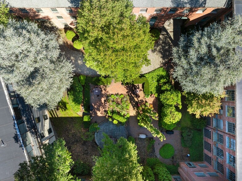 More Photos Of 520 S Water St, Providence Office Residential For Sale