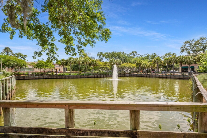More Photos Of 961687 Gateway Blvd, Fernandina Beach Medical For Sale