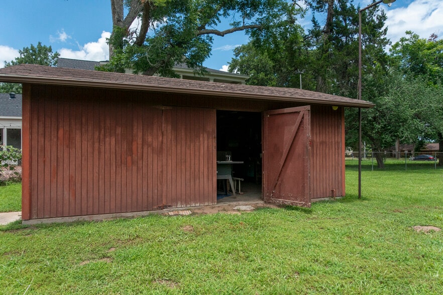 More Photos Of 912 Richmond Parkway, Richmond Land For Sale