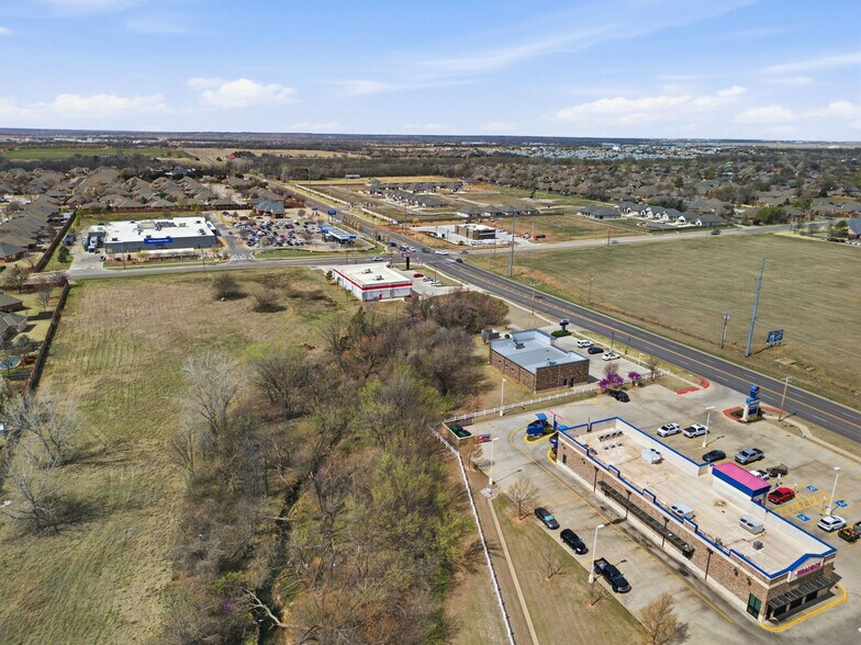 More Photos Of 2804 SW 134th St, Oklahoma City Medical For Sale