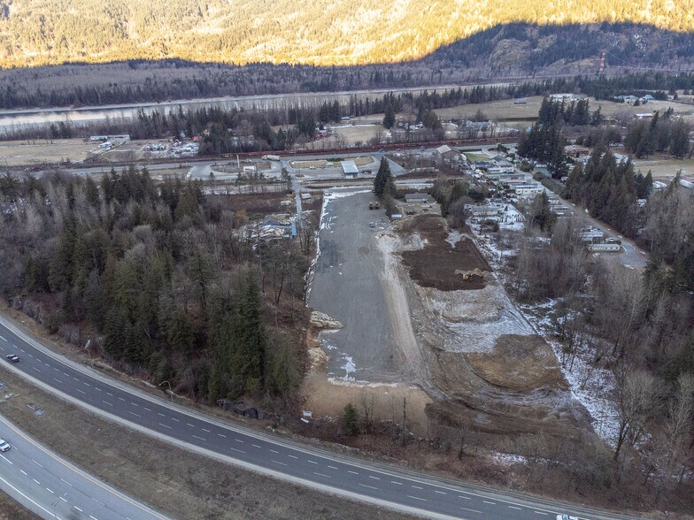 More Photos Of 61934 Estell Rd, Hope Land For Lease