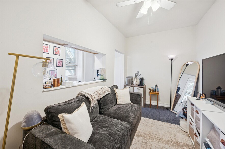 More Photos Of 107 Walnut Ave, Ardmore Apartments For Sale