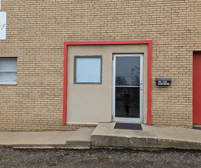 More Photos Of 2 W Park Ave, Dubois Office For Sale
