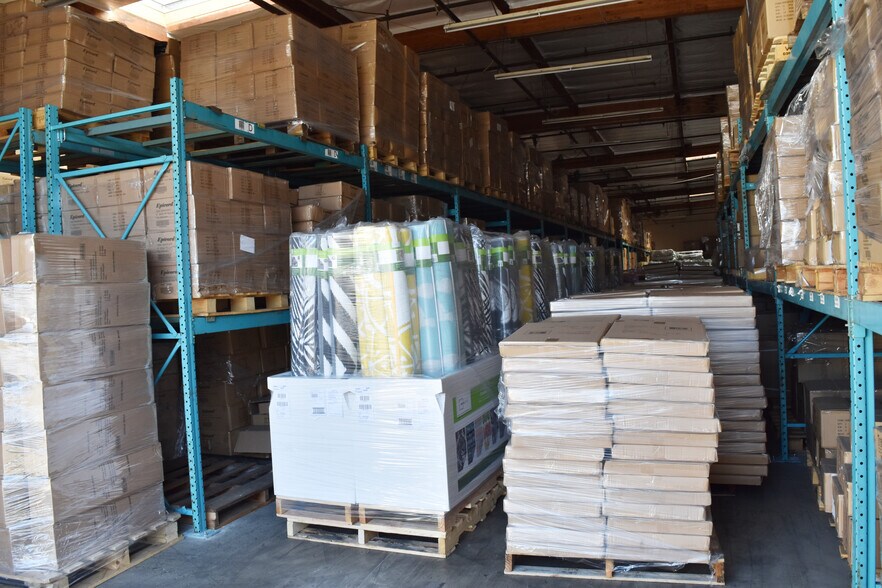 More Photos Of 1683 Sierra Madre Cir, Placentia Warehouse For Lease