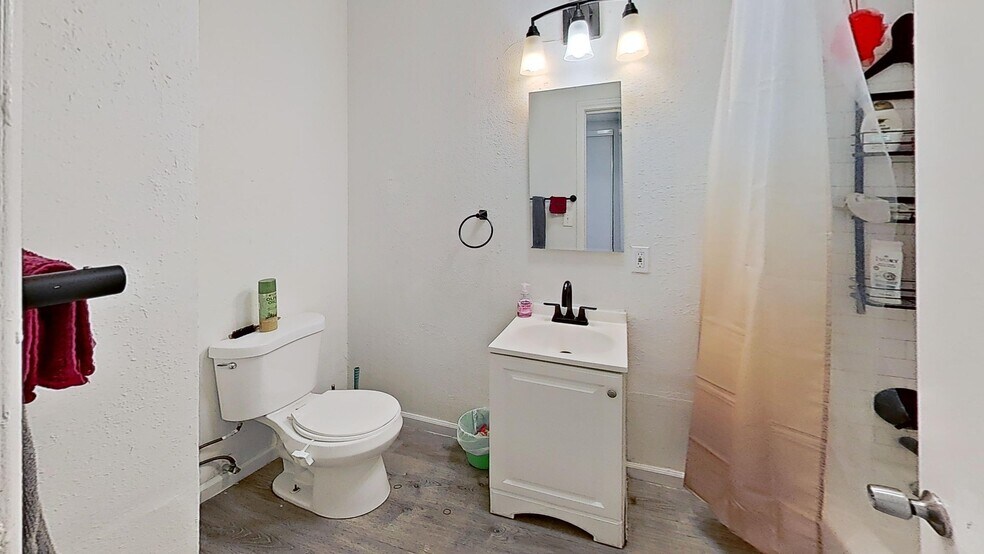 More Photos Of 2213 Sunrise Ave, Las Vegas Apartments For Sale