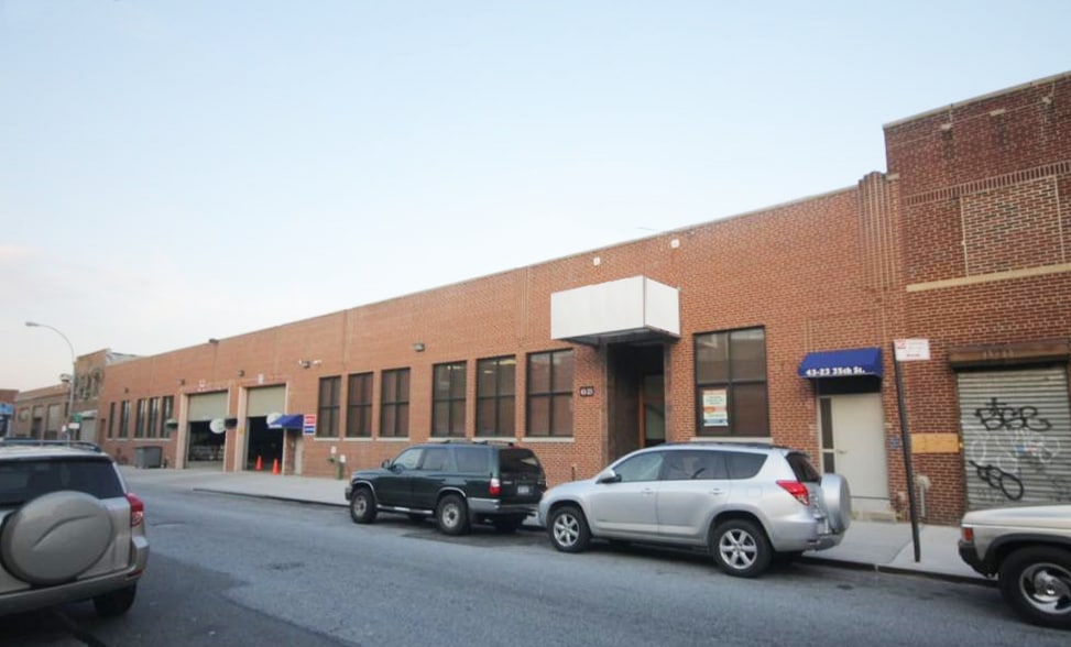 Primary Photo Of 43-23 35th St, Long Island City Manufacturing For Lease