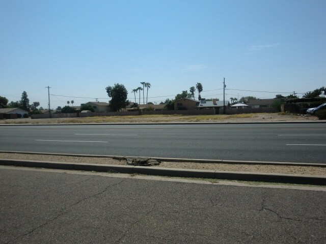 More Photos Of 4101 W Bethany Home Rd, Phoenix Land For Lease