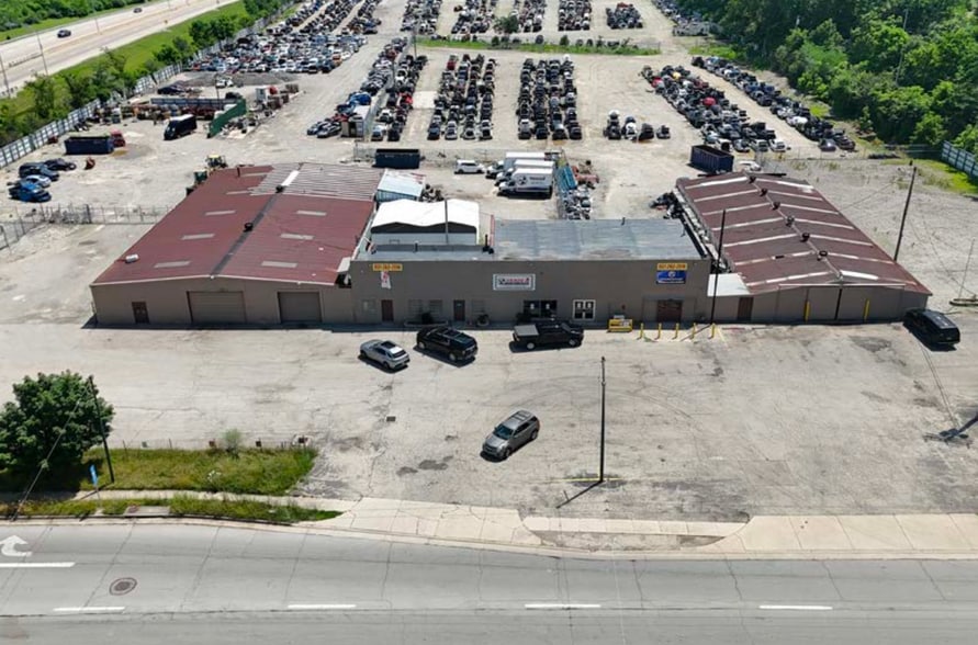 More Photos Of 5940 W 3rd St, Dayton Auto Salvage Facility For Sale