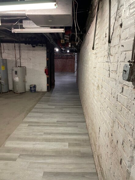 More Photos Of 1008-1010 Arch St, Philadelphia Apartments For Lease