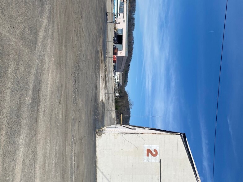More Photos Of 2635 Western Ave, Knoxville Warehouse For Sale
