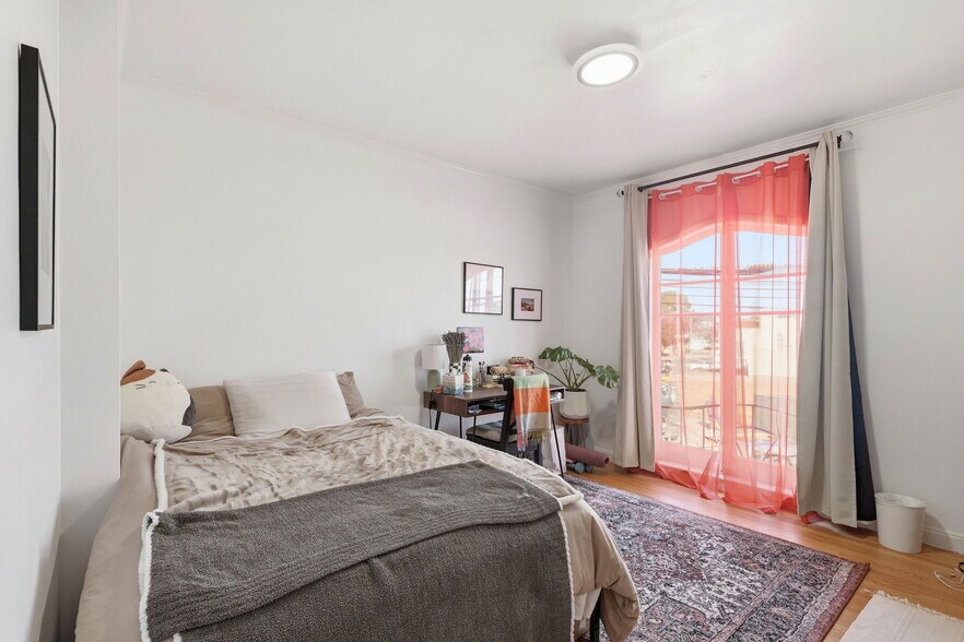 More Photos Of 869 Woodside Way, San Mateo Storefront Retail Office For Sale