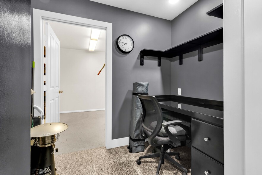 More Photos Of 1316-1320 Coolidge Ave, National City Light Distribution For Sale