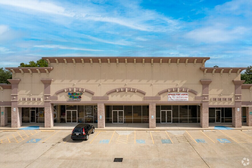 More Photos Of 10130 Grant Rd, Houston Unknown For Lease