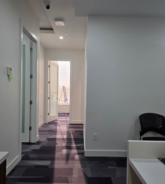 More Photos Of 8318 120 St, Surrey Office For Sale