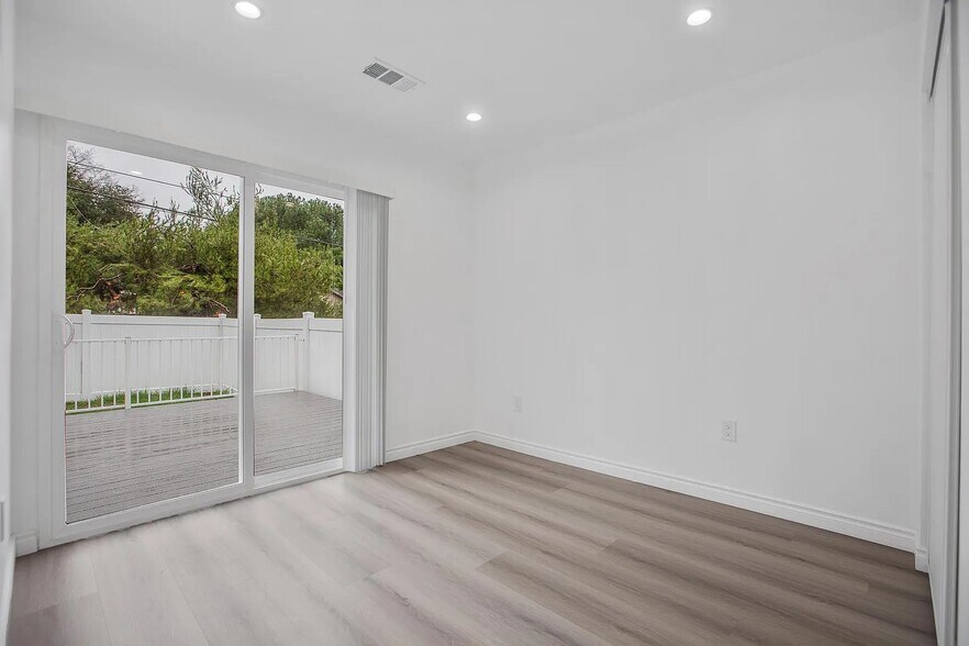 More Photos Of 1736 N Sierra Bonita Ave, Pasadena Land For Sale