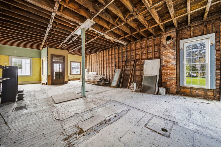 More Photos Of 2699 E Center St, North Kingsville Apartments For Sale