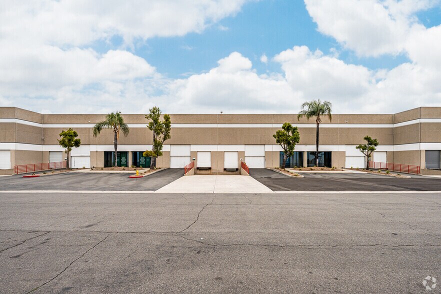 More Photos Of 601 S Milliken Ave, Ontario Unknown For Lease