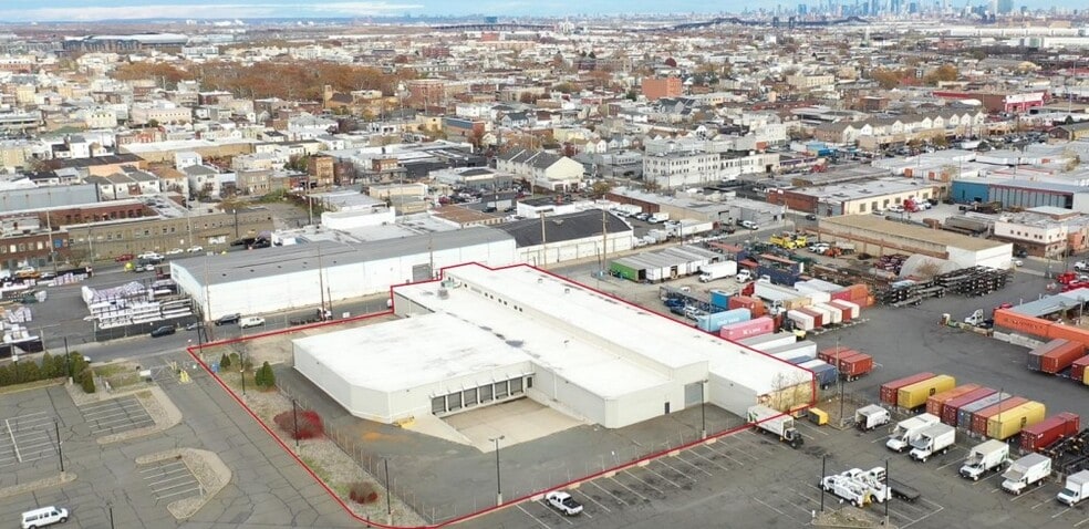 Primary Photo Of 328 Thomas St, Newark Warehouse For Lease