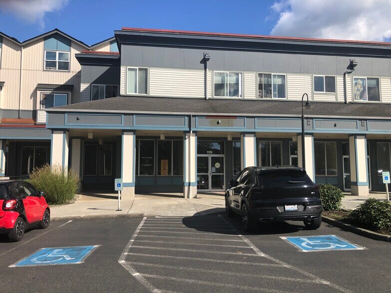 More Photos Of 14524-14720 Main St NE, Duvall General Retail For Lease