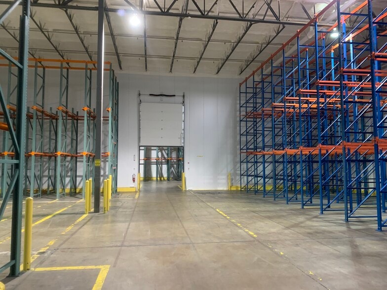 More Photos Of 4401-4409 Wanda Ave, McAllen Refrigeration Cold Storage For Lease
