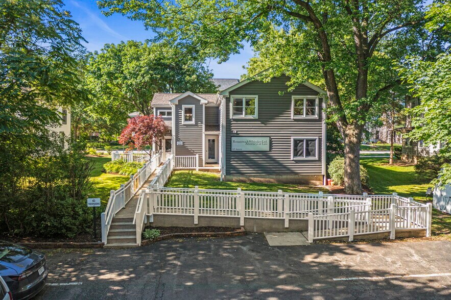 More Photos Of 127 W Aurora, Naperville Office Residential For Sale