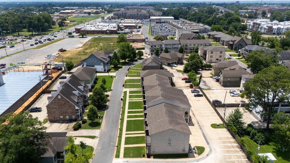 More Photos Of 403 Meador Dr, Tuscaloosa Multifamily For Sale