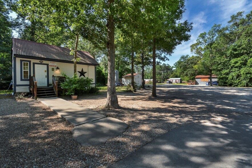 More Photos Of 739 FM 2457, Livingston Manufactured Housing Mobile Home Park For Sale