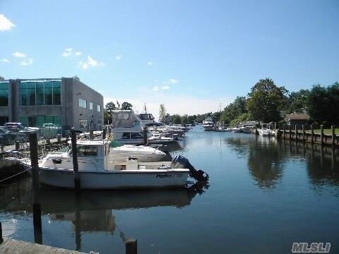 More Photos Of 217 Merrick Rd, Amityville Office For Sale