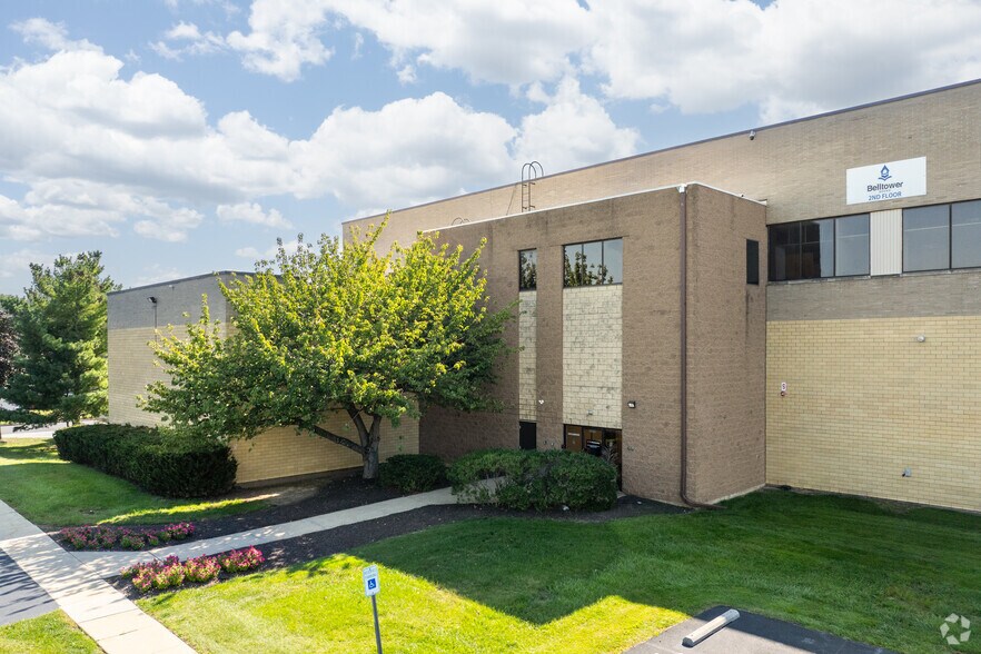 More Photos Of 2000-2009 Elmwood Ave, Sharon Hill Warehouse For Sale