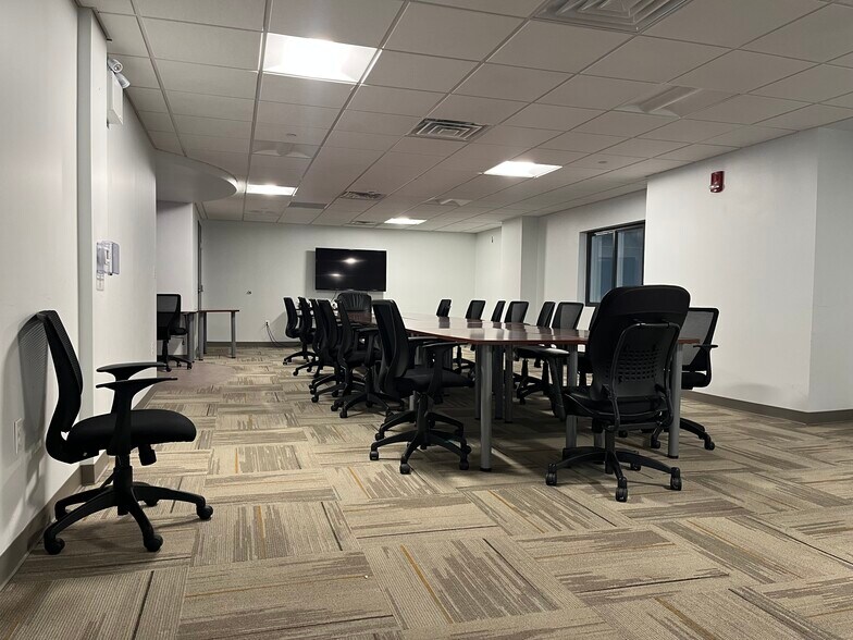 More Photos Of 1 S 3rd St, Easton Office For Lease