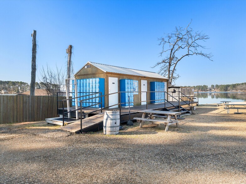 More Photos Of 202 W Germany St, Lone Star Lodge Meeting Hall For Sale