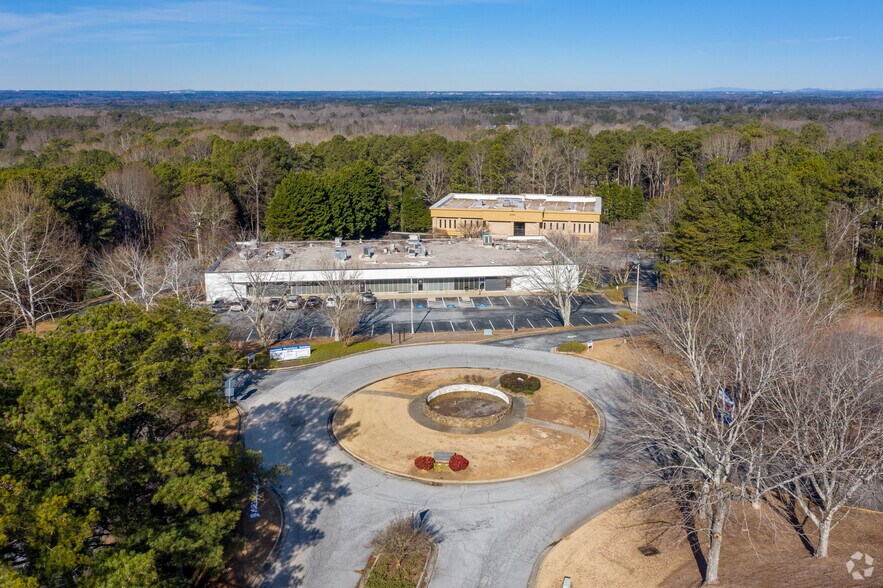 More Photos Of 2121 Fountain Dr, Snellville Medical For Sale