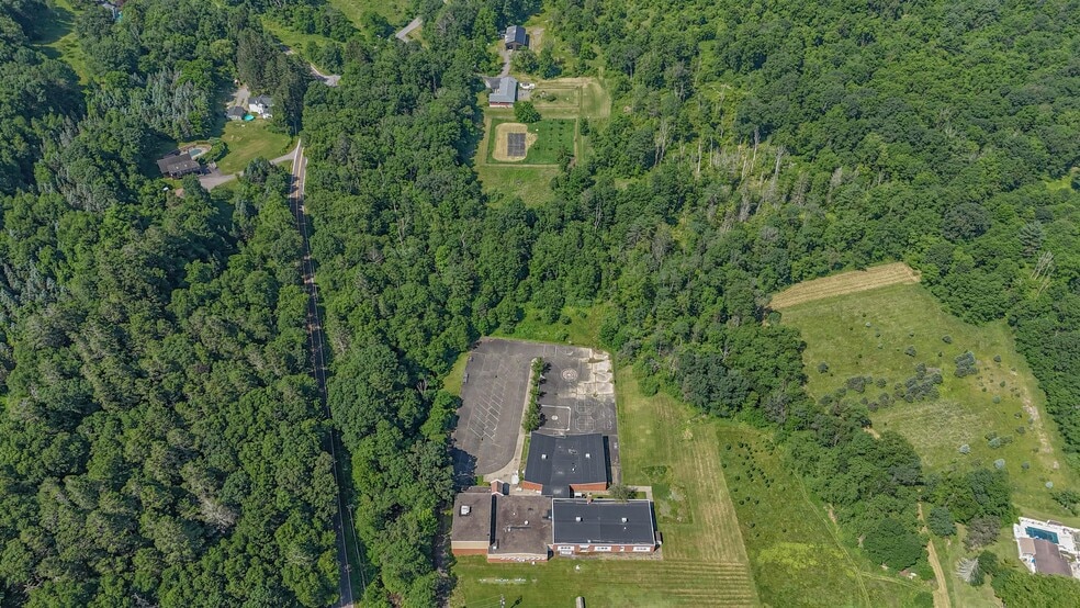 More Photos Of 635 Sutton Creek Rd, Harding Schools For Sale