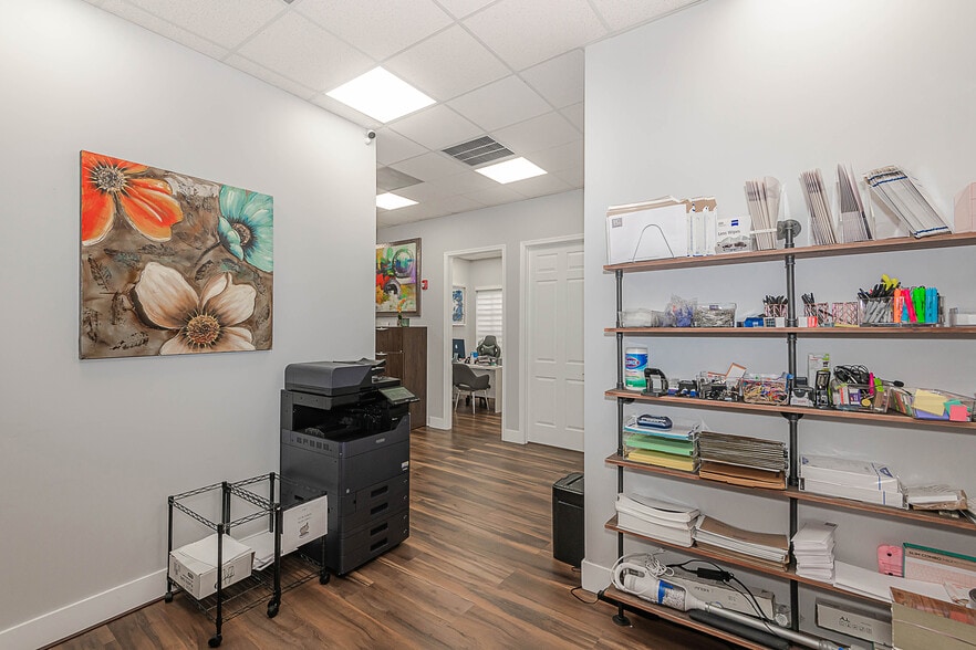 More Photos Of 7301 Wiles Rd, Coral Springs Medical For Sale