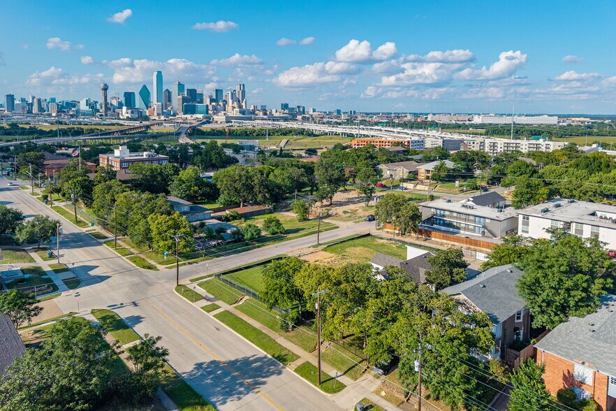 Primary Photo Of 722 N Marsalis Ave, Dallas Land For Sale