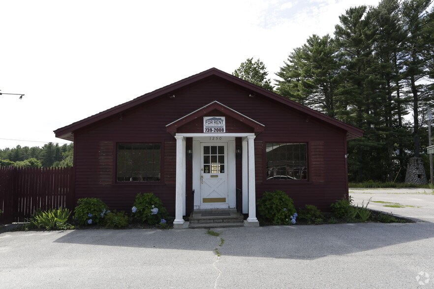 More Photos Of 1250-1252 Roosevelt Trl, Raymond Office For Lease