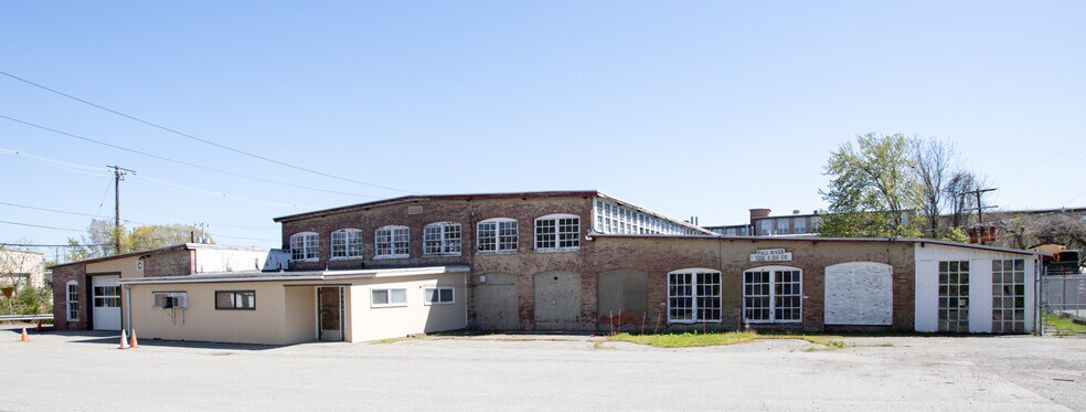 More Photos Of 994 Jefferson St, Fall River Manufacturing For Lease
