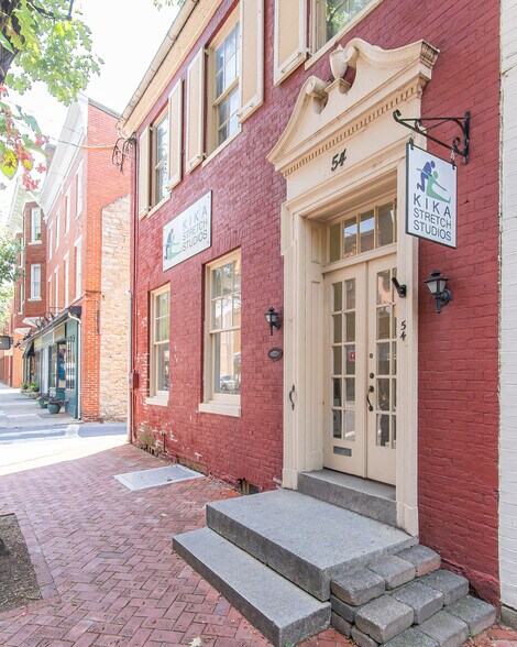 More Photos Of 54 E Patrick St, Frederick Storefront For Lease