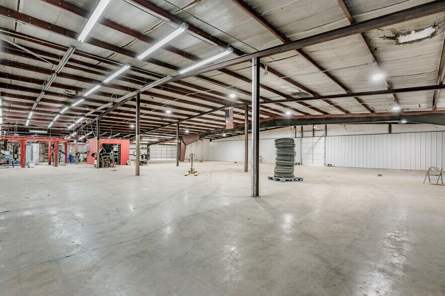 More Photos Of 1689 US Highway 60, Friona Warehouse For Sale