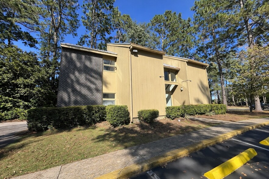 More Photos Of 2545 Blairstone Pines Dr, Tallahassee Office For Sale