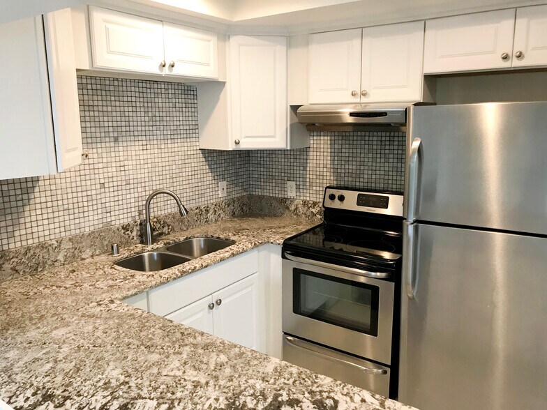 More Photos Of 4638-48 Ohio Street, San Diego Multifamily For Sale