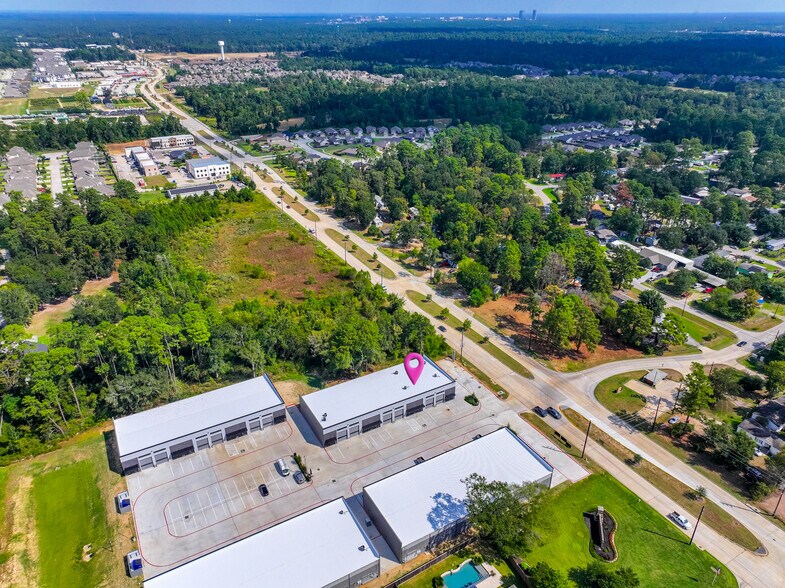More Photos Of 23645 Gosling Rd, Spring Flex For Lease