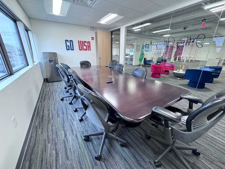 More Photos Of 100 Pennsylvania Ave, Framingham Office For Lease