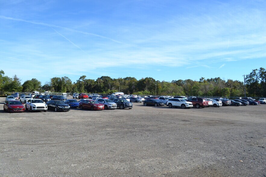 More Photos Of 7935 US Highway 98 N, Lakeland Land For Lease