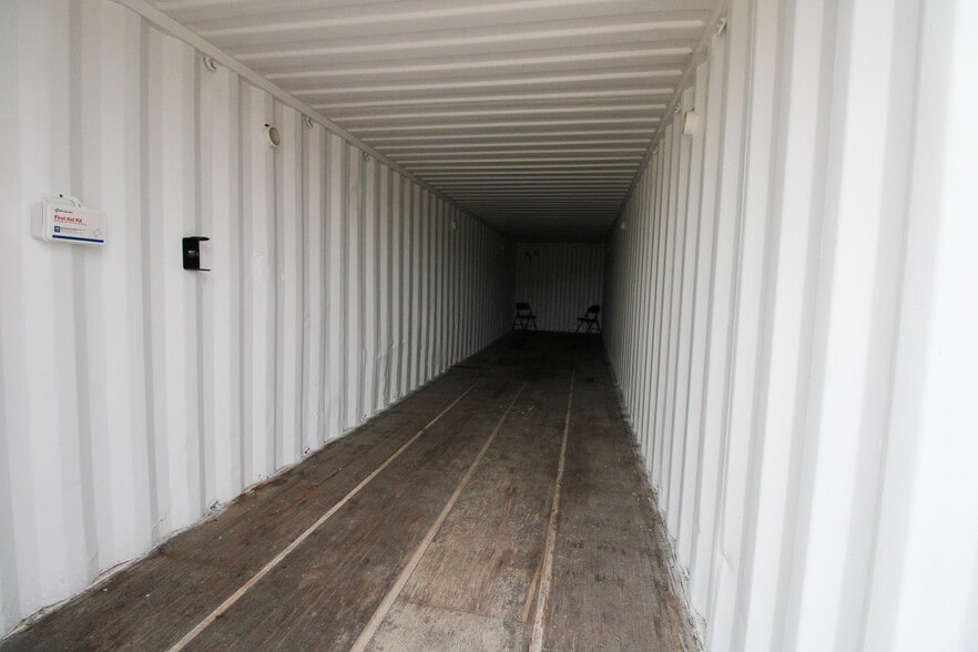 More Photos Of 7350 IL-111, South Roxana Specialty For Sale