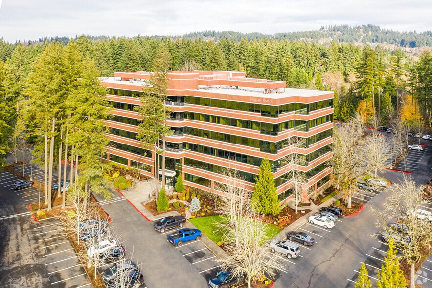 More Photos Of 2 Centerpointe Dr, Lake Oswego Office For Lease