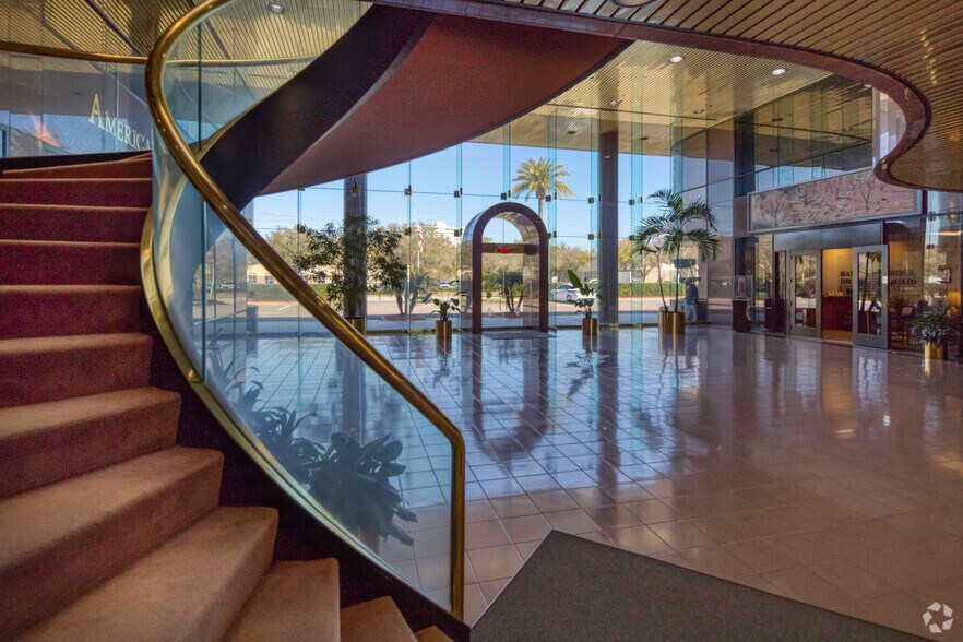 More Photos Of 5858 Central Ave, Saint Petersburg Office For Lease